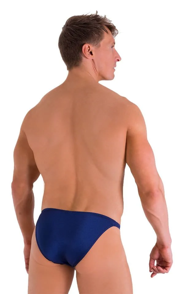 M26 - Mens Seamless Pouch Bikini - Solids - Image 15